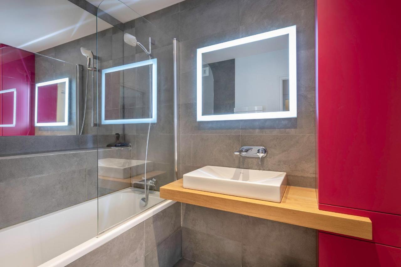 En Plein Coeur De Ville Bel Appartement Pour 6 Nantes Esterno foto